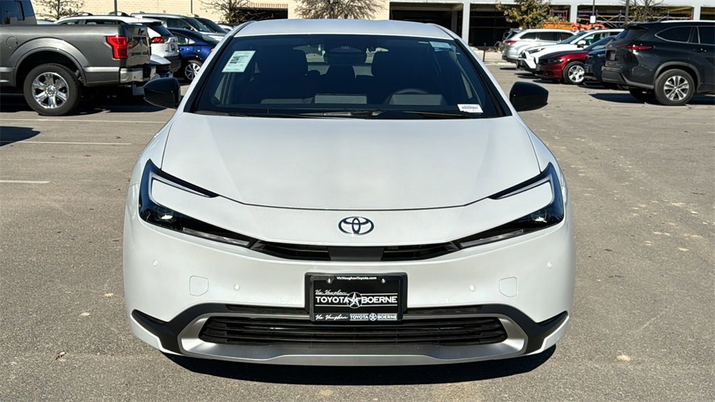 New 2026 Toyota Prius Plug-In Hybrid image 2