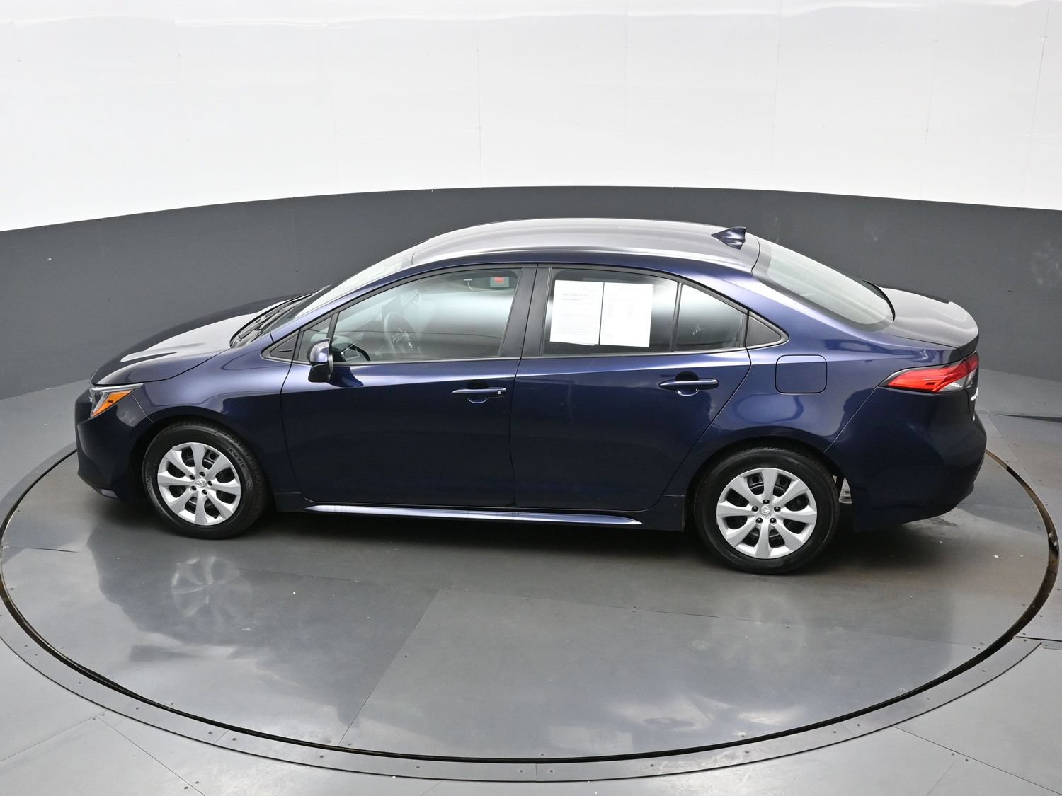 Used 2024 Toyota Corolla LE FWD image 35