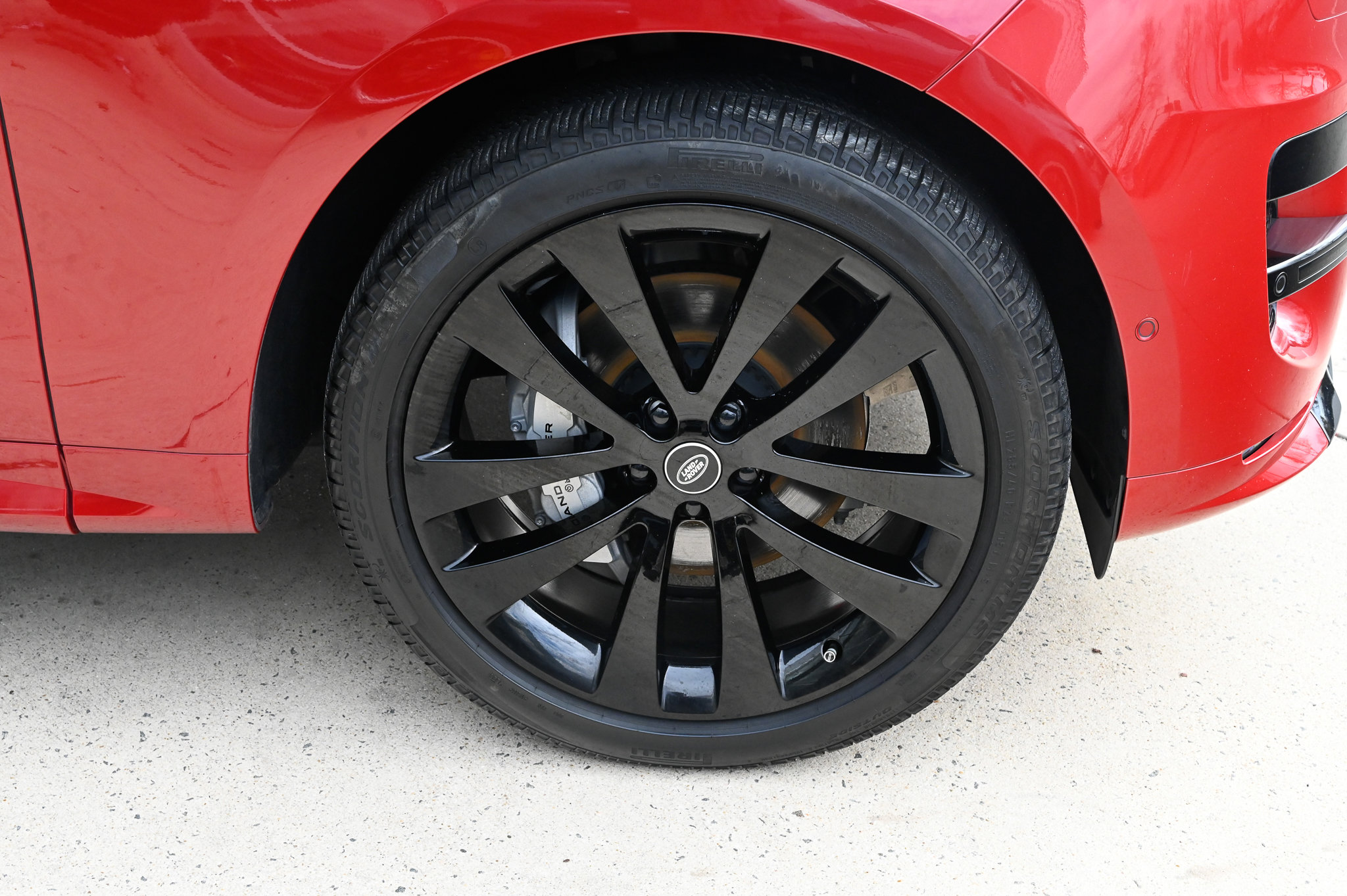 Used 2025 Land Rover Range Rover Sport Dynamic SE image 12