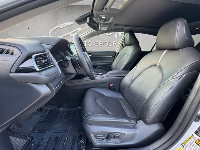 Used 2021 Toyota Camry XSE FWD image 19