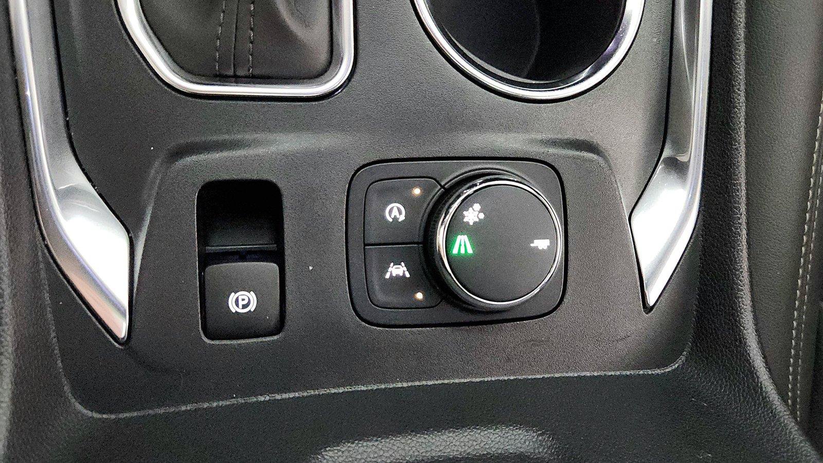 Used 2023 Chevrolet Traverse Premier w/ Redline Edition FWD image 36