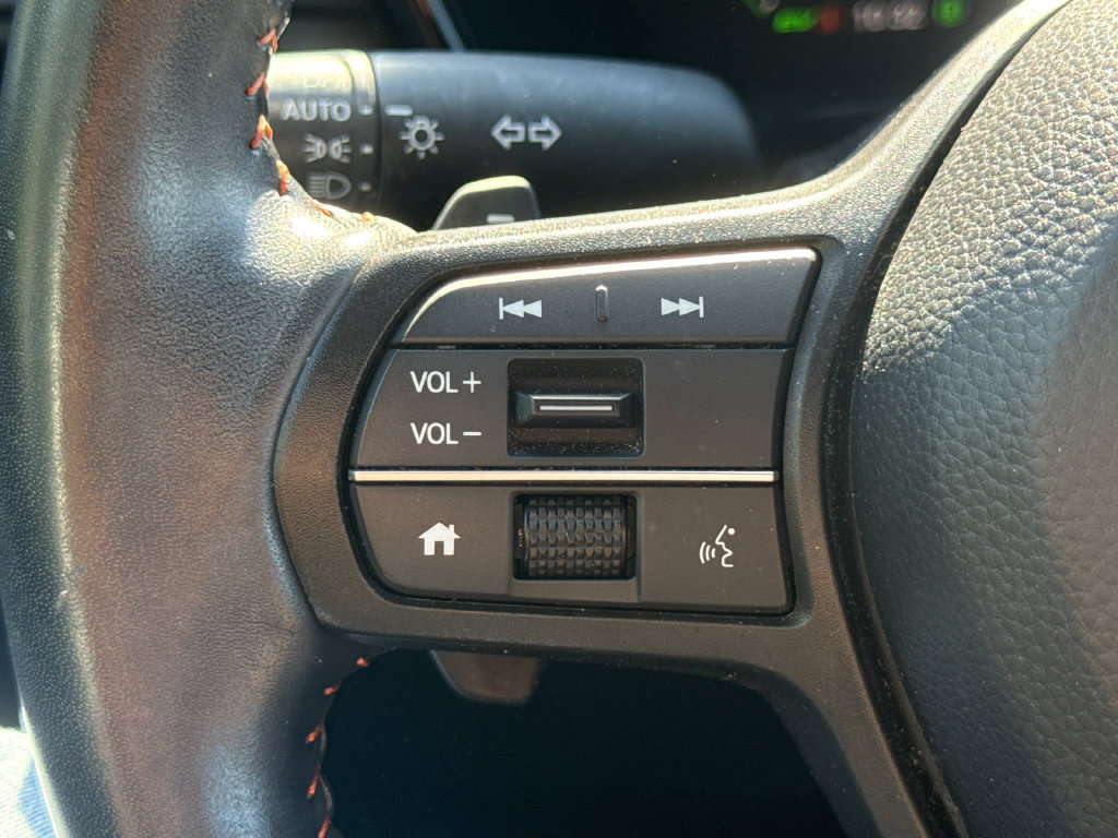 Certified 2025 Honda CR-V Sport-L image 30