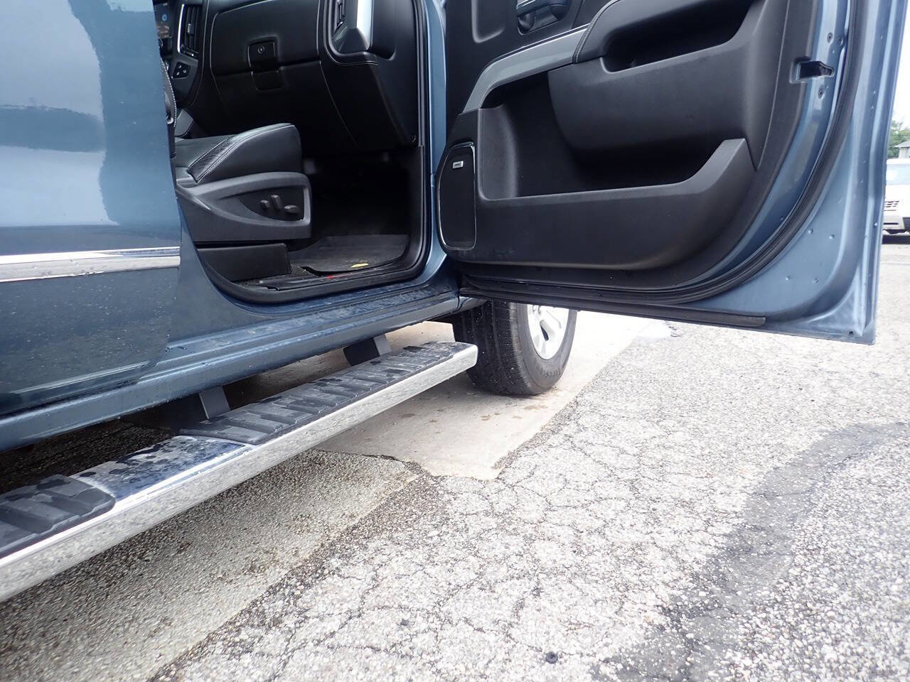 Used 2014 Chevrolet Silverado 1500 LTZ Z71 w/ LTZ Plus Package image 27