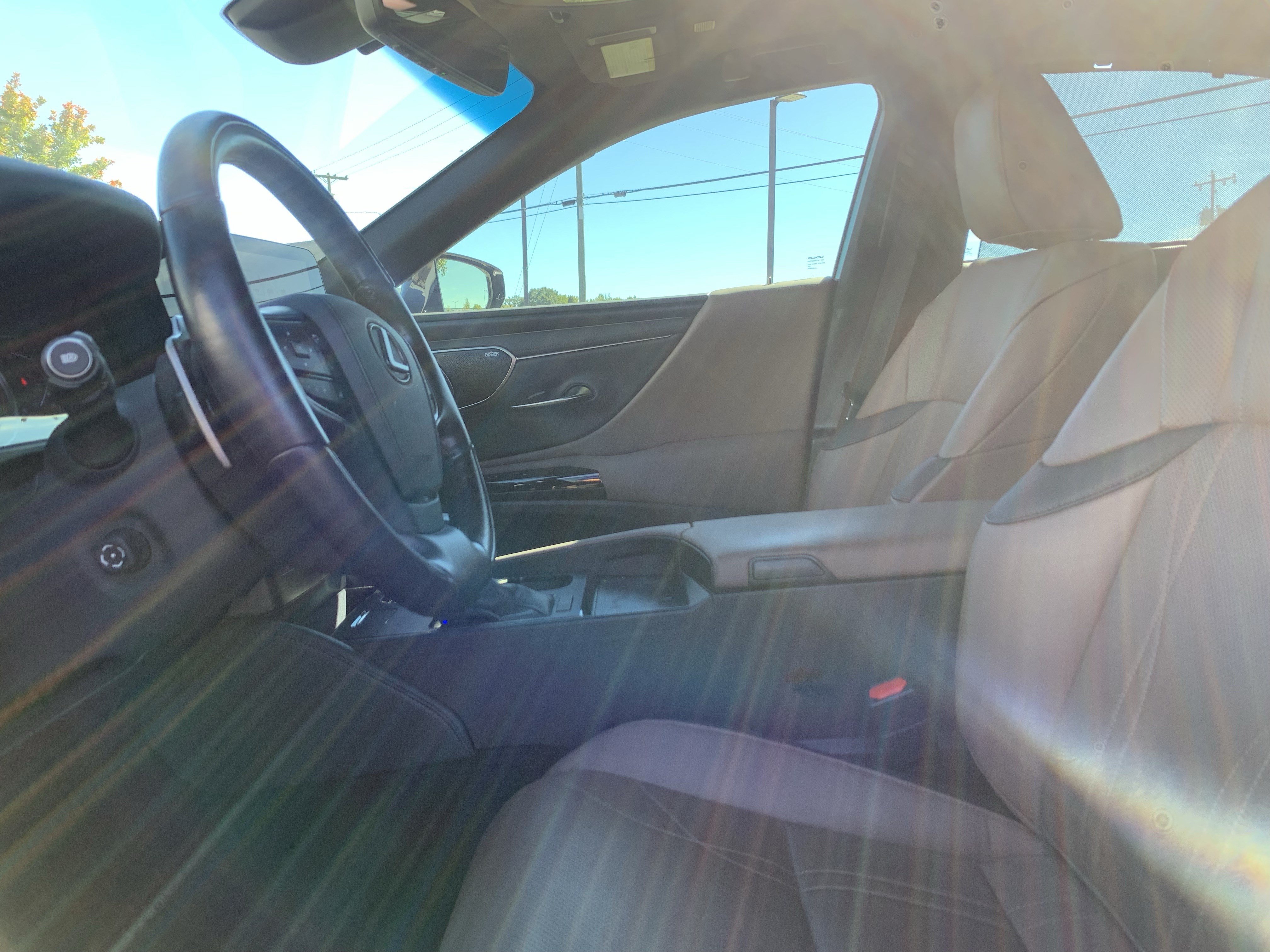 Used 2025 Lexus ES 350 Ultra Luxury FWD image 16