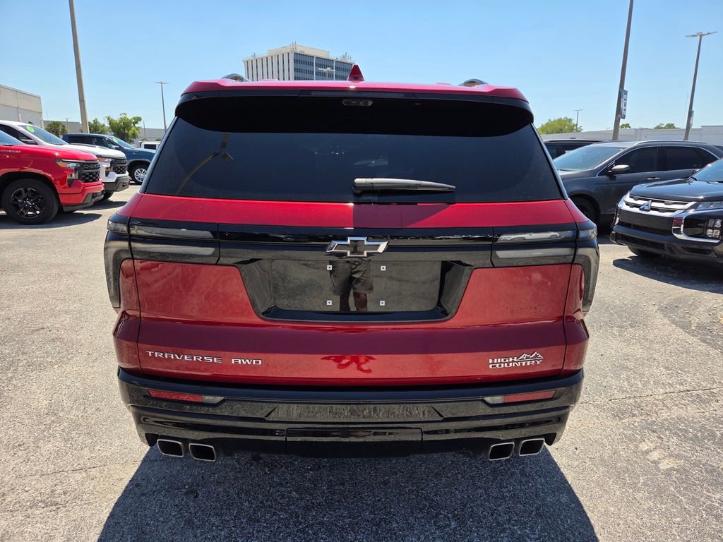 Certified 2025 Chevrolet Traverse High Country AWD/4WD image 13