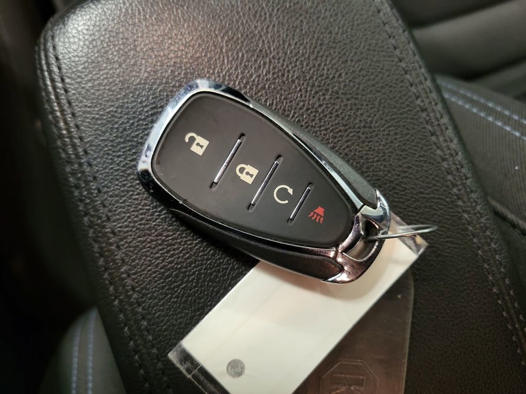 Used 2023 Chevrolet Bolt EUV LT image 15