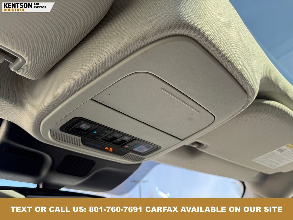 Used 2025 Ford Expedition Max Platinum image 31