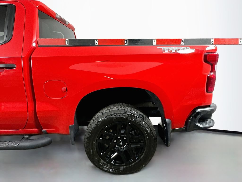 Used 2026 Chevrolet Silverado 1500 Custom Trail Boss w/ Turbomax Blackout Package AWD/4WD image 35