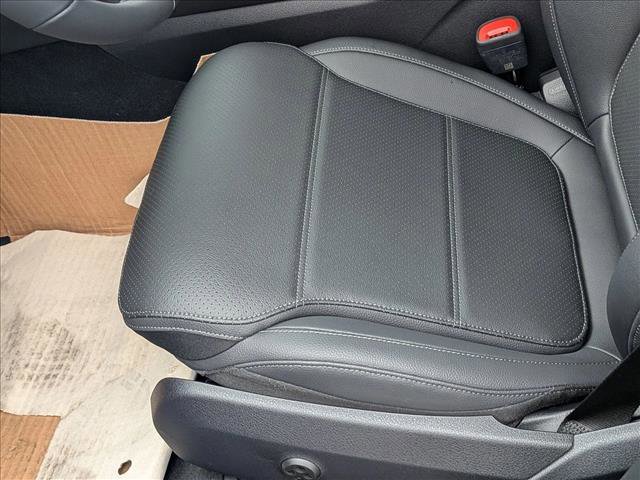 New 2026 Mercedes-Benz GLC 300 4MATIC image 4