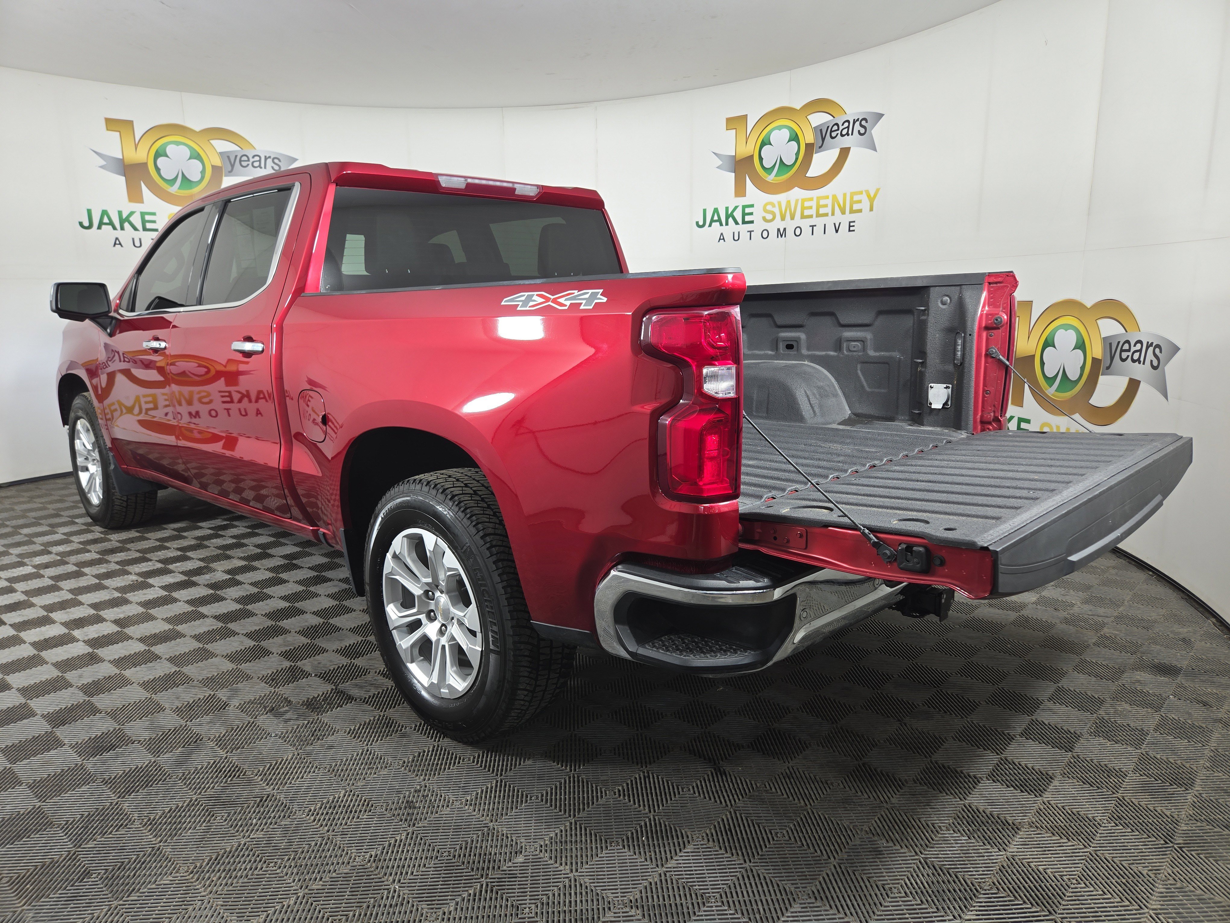Used 2023 Chevrolet Silverado 1500 LTZ image 33
