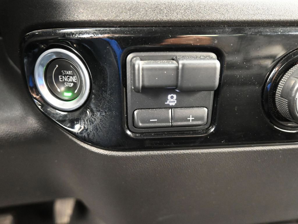 Used 2024 Chevrolet Silverado 2500 LT image 26