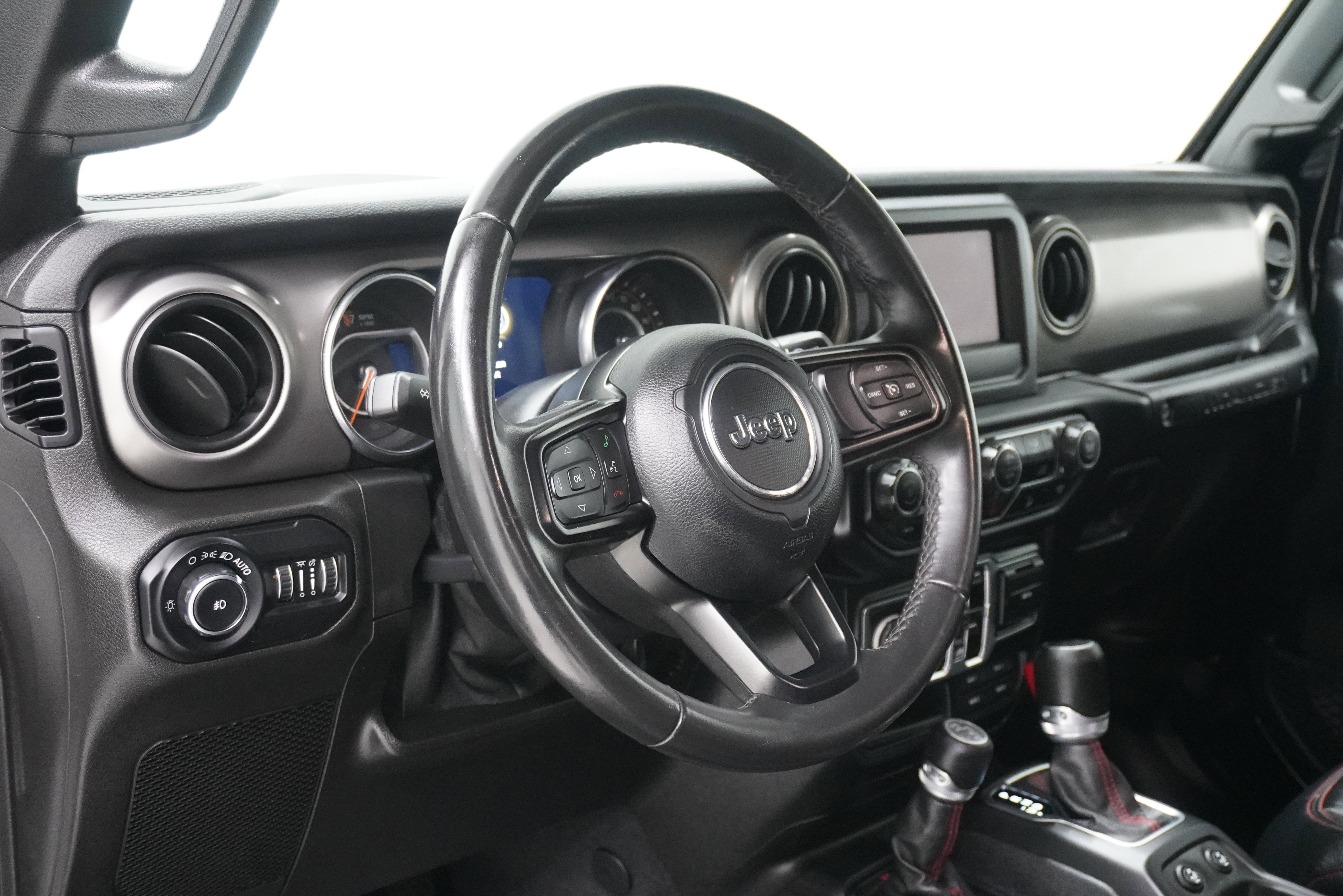 Used 2019 Jeep Wrangler Unlimited Sport S AWD/4WD image 13