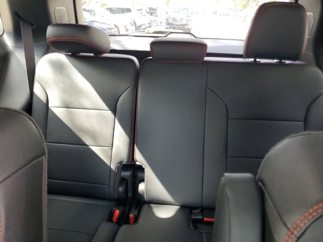 New 2026 Chevrolet Traverse RS image 7