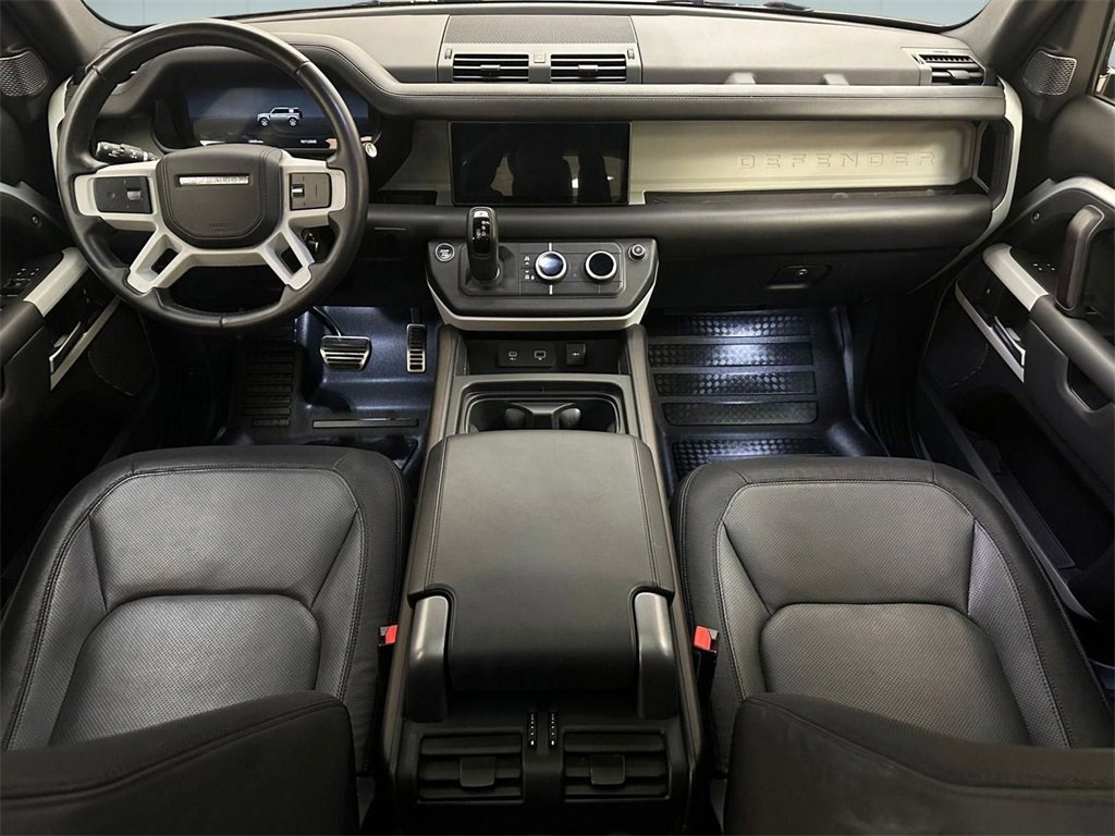 Used 2023 Land Rover Defender 110 X-Dynamic SE image 19