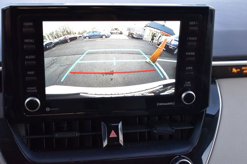 Used 2022 Toyota Corolla LE image 27