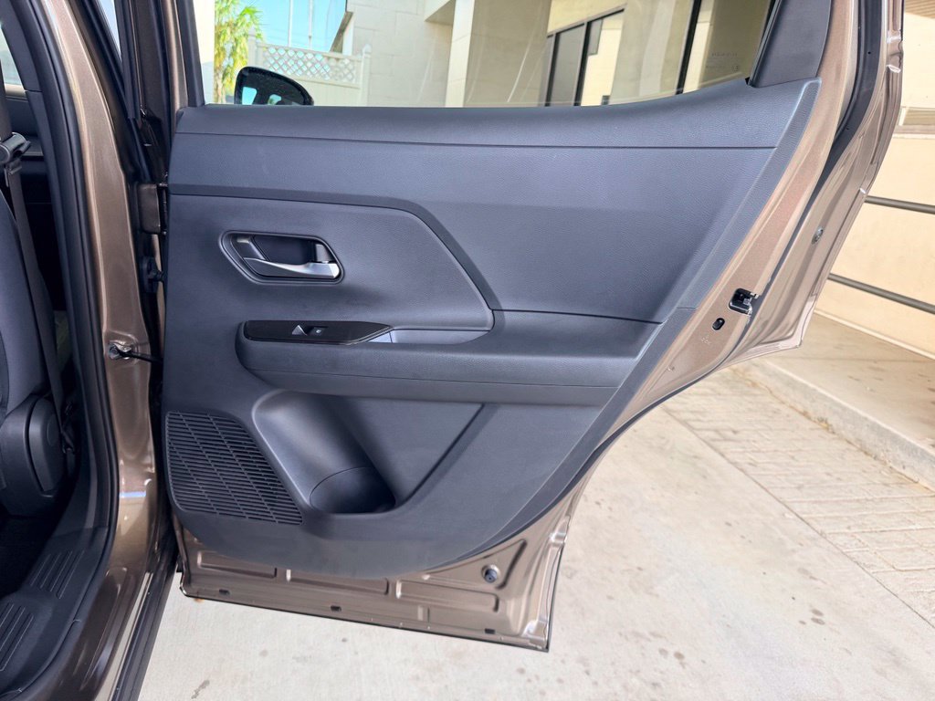 Used 2026 Nissan Kicks SV w/ Cold Weather Package FWD image 32