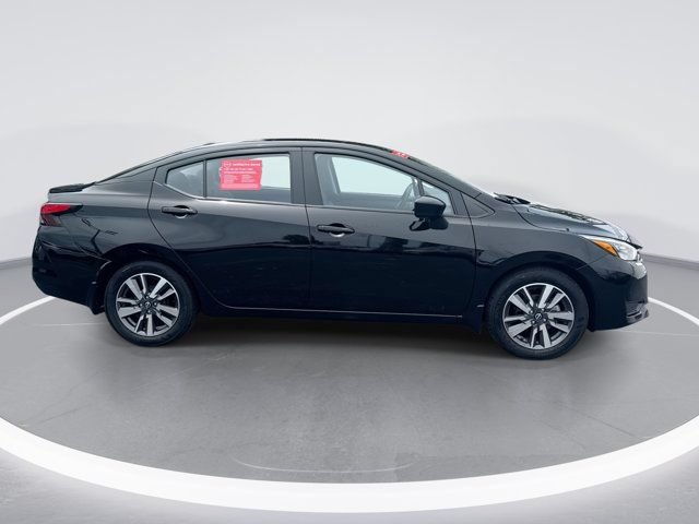 Certified 2025 Nissan Versa SV w/ Trunk Package FWD image 4