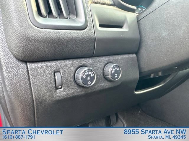 Used 2018 Chevrolet Colorado LT w/ LT Convenience Package AWD/4WD image 15