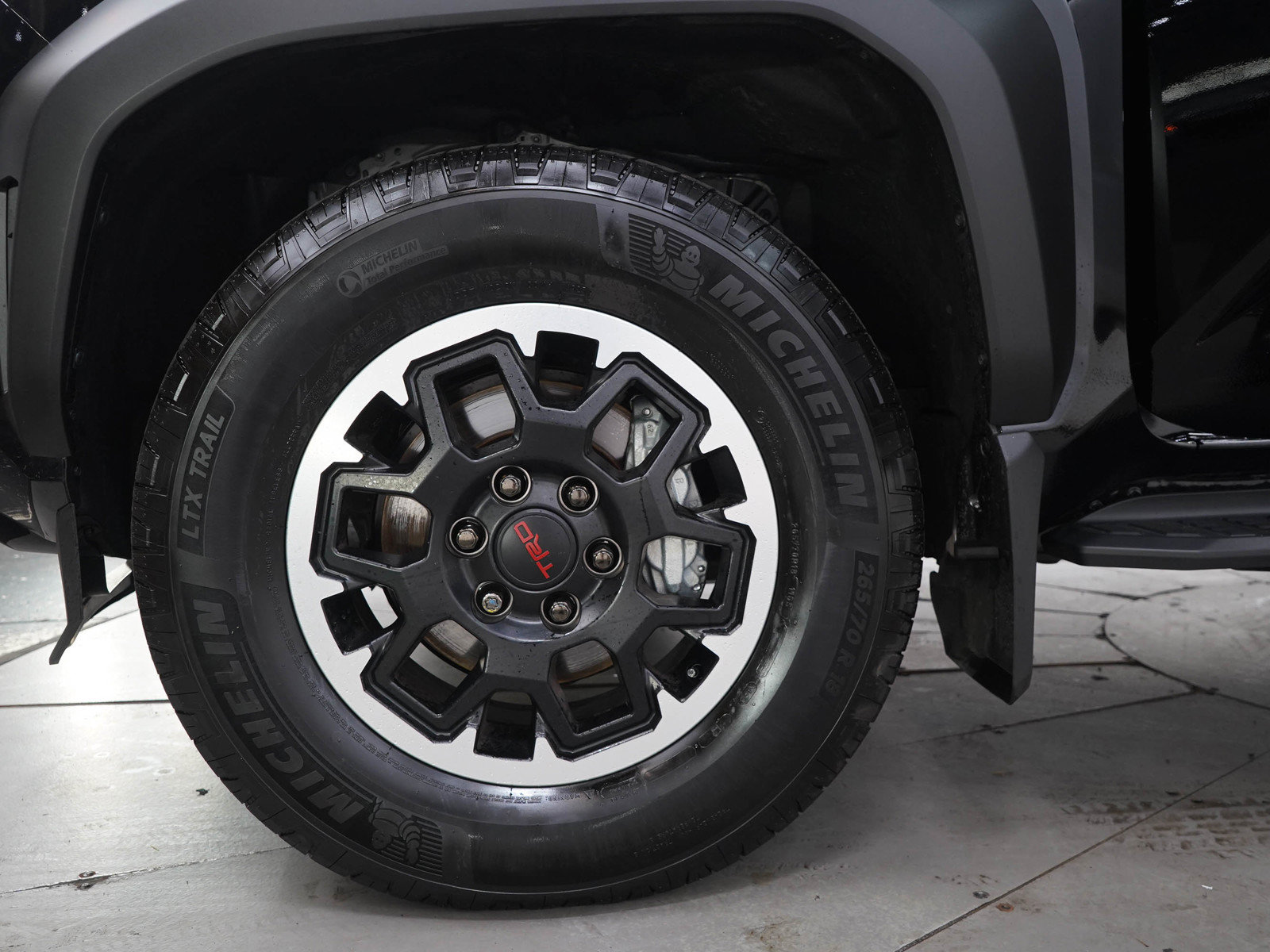 Used 2026 Toyota 4Runner TRD Off-Road Premium AWD/4WD image 30