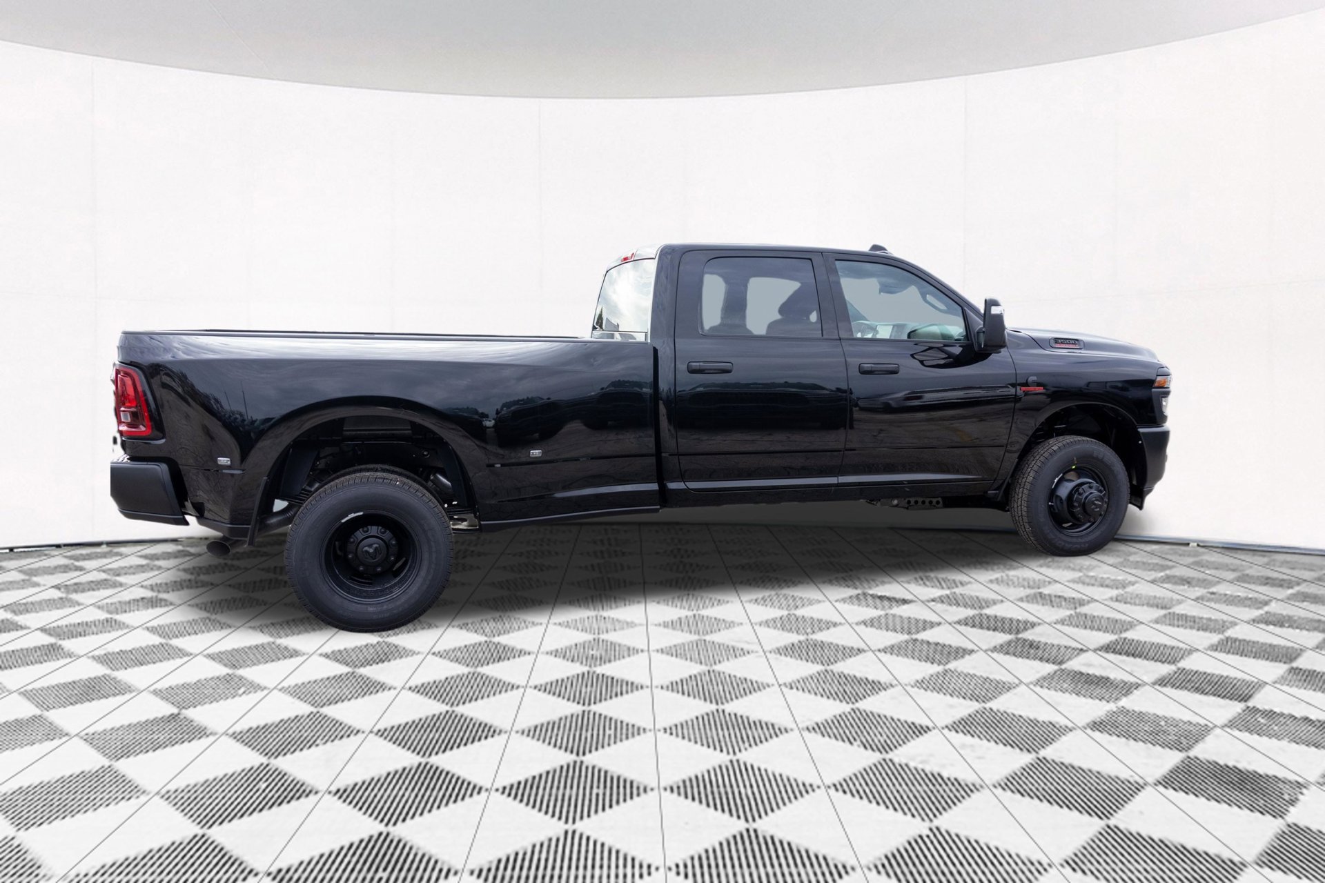New 2027 RAM 3500 Tradesman AWD/4WD image 12