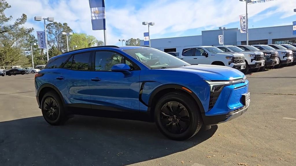 New 2026 Chevrolet Blazer EV LT w/ Midnight/Sport Edition image 2