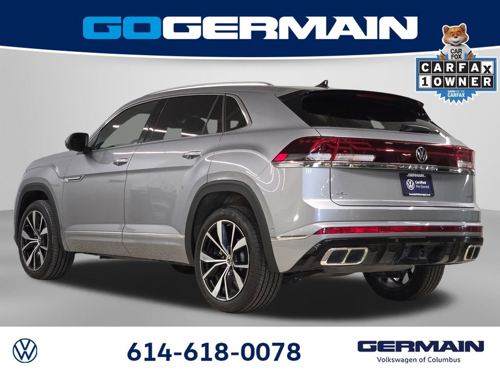 Certified 2025 Volkswagen Atlas Cross Sport SEL Premium R-Line AWD/4WD image 11