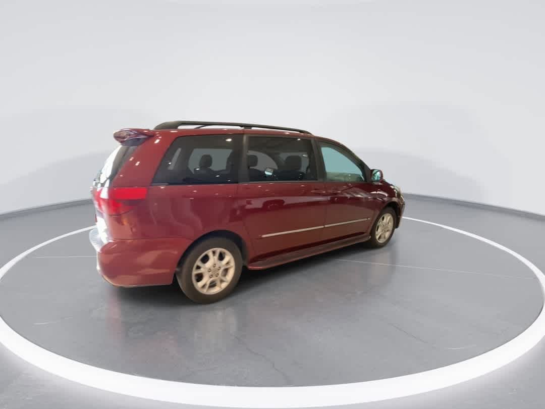 Used 2005 Toyota Sienna XLE Limited FWD image 8