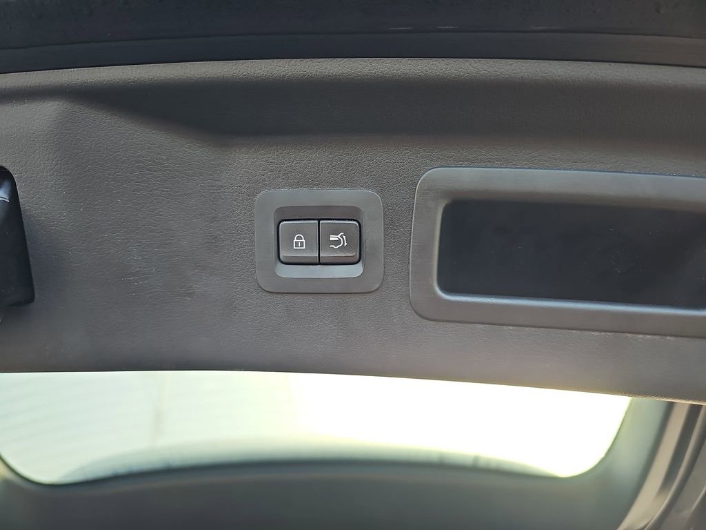 Used 2024 MAZDA CX-90 Plug-In Hybrid w/ Preferred image 18