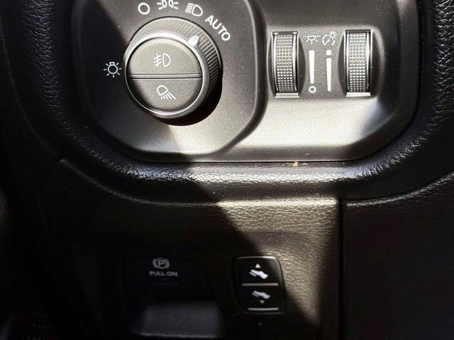 Certified 2019 RAM 1500 Big Horn AWD/4WD image 21