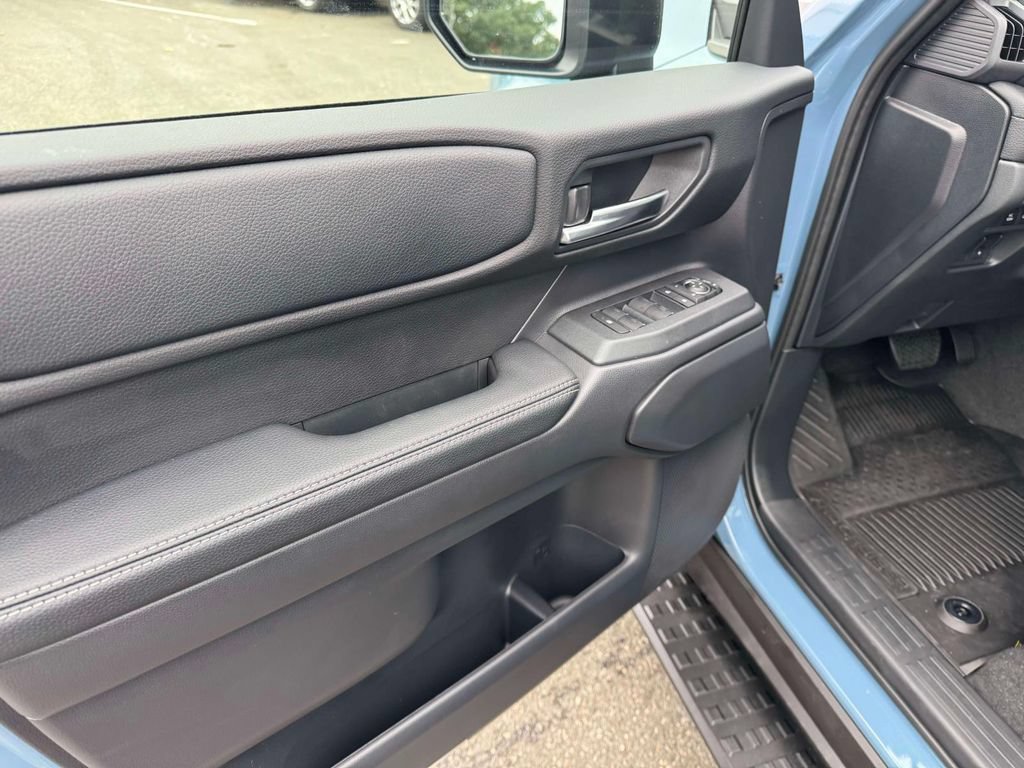 Used 2027 Toyota Land Cruiser AWD/4WD image 18