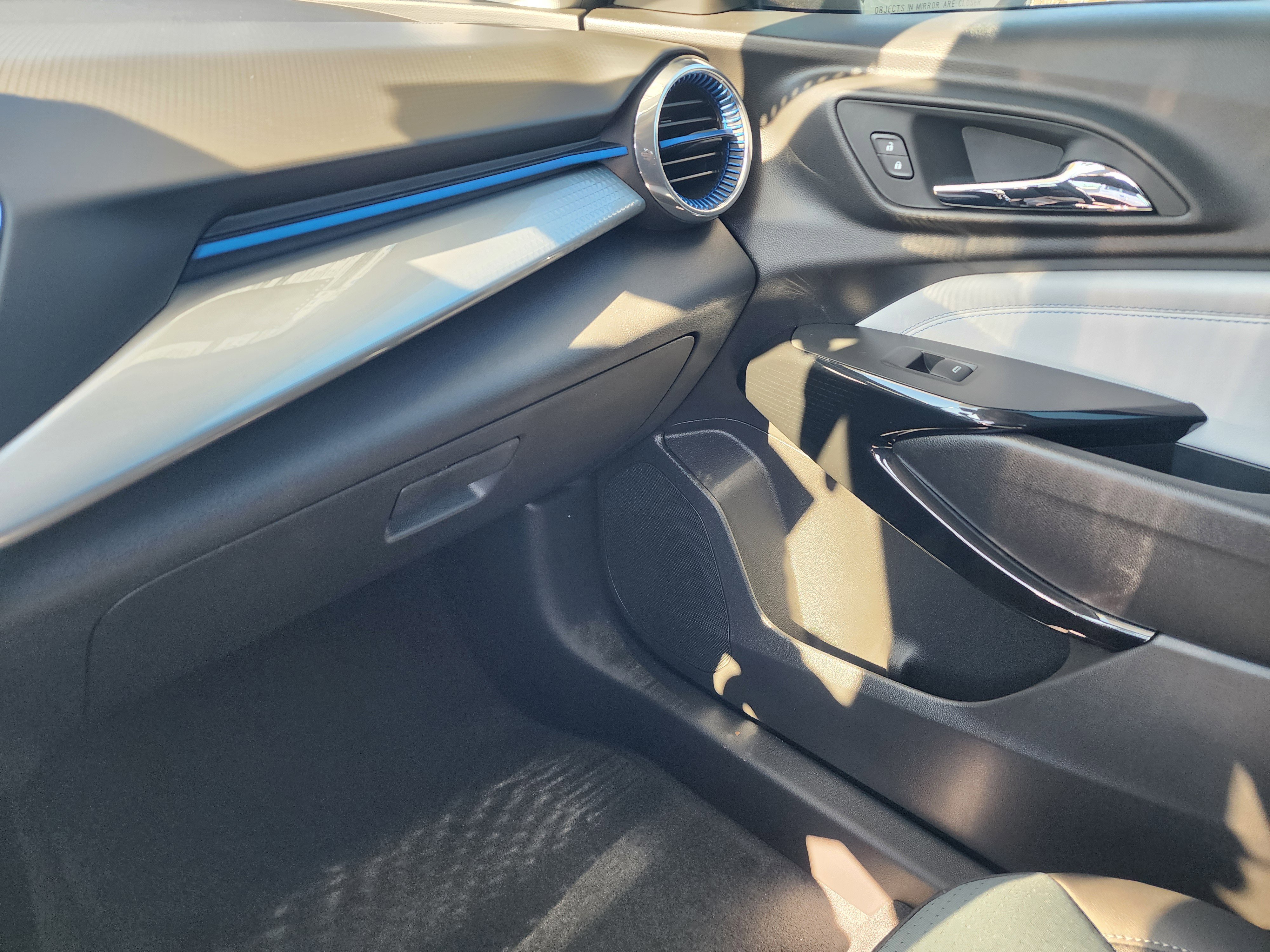 New 2026 Chevrolet Trax LT w/ Driver Confidence Package image 35