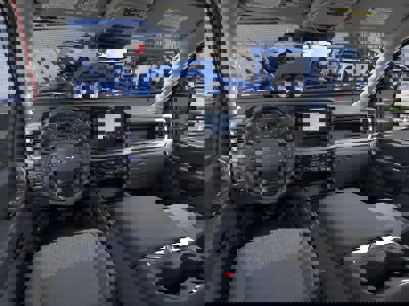 New 2026 Ford F550 4x4 SuperCab Super Duty image 9