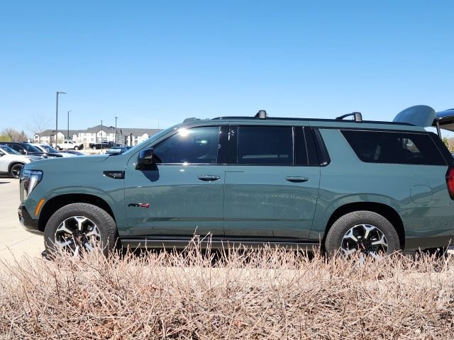 Used 2026 GMC Yukon XL AT4 w/ AT4 Premium Plus Package image 2