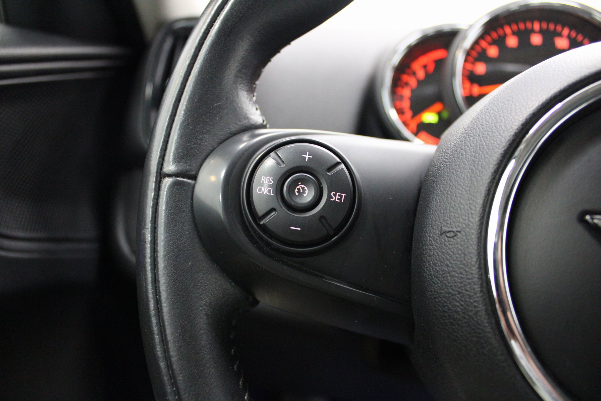 Used 2020 MINI Cooper Countryman Signature image 33