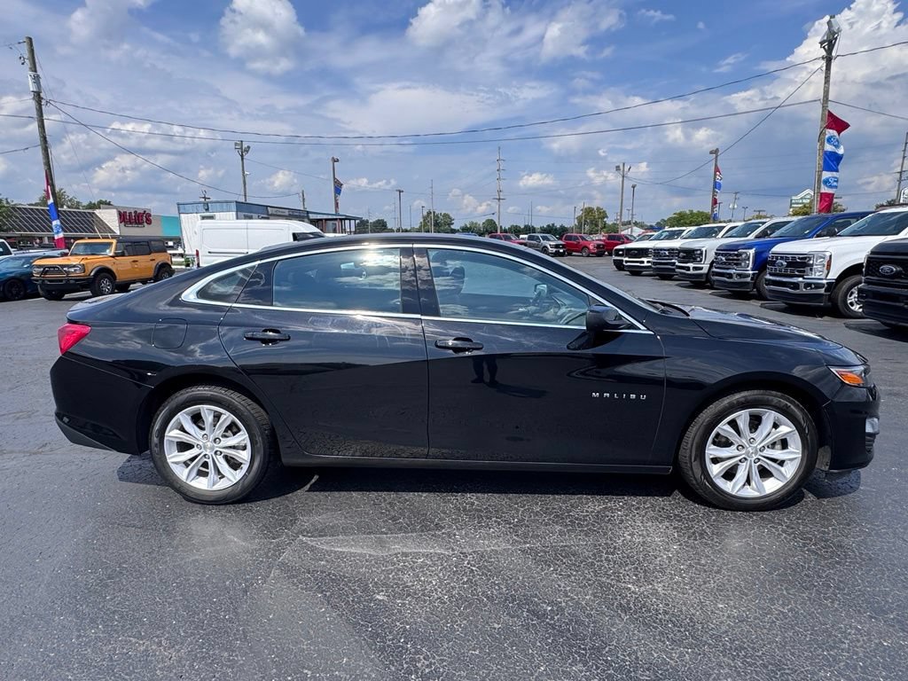 Used 2025 Chevrolet Malibu LT FWD image 7