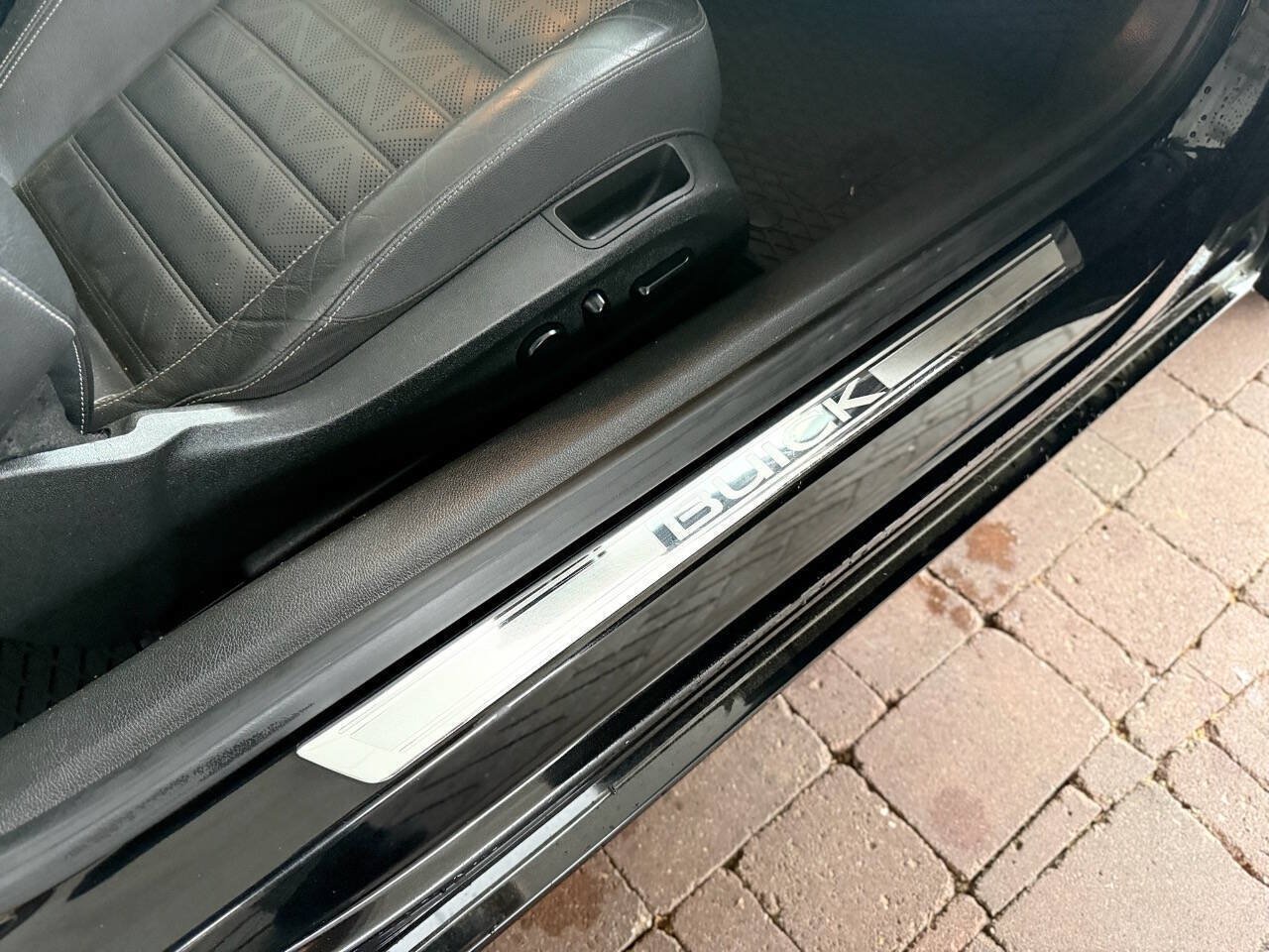 Used 2019 Buick Cascada Sport Touring FWD image 37