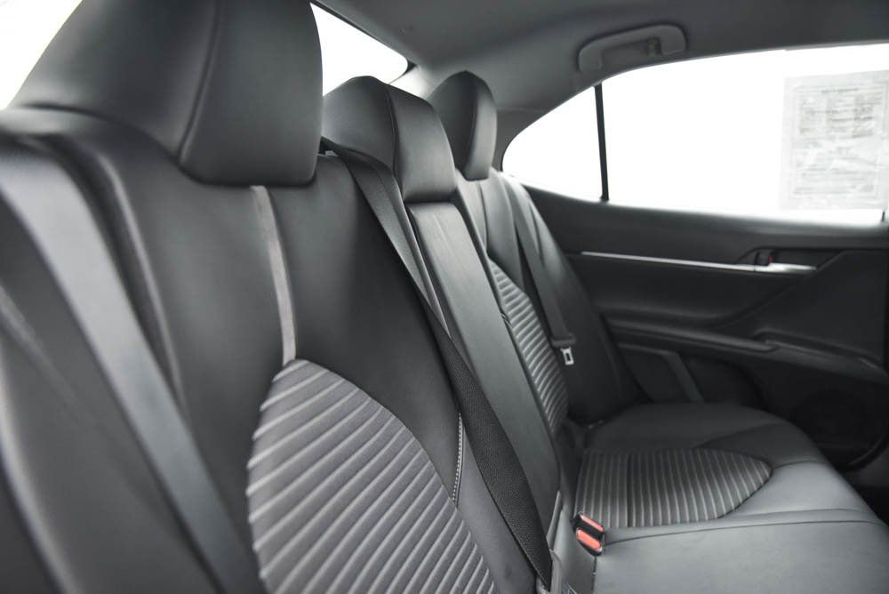 Used 2023 Toyota Camry SE image 15