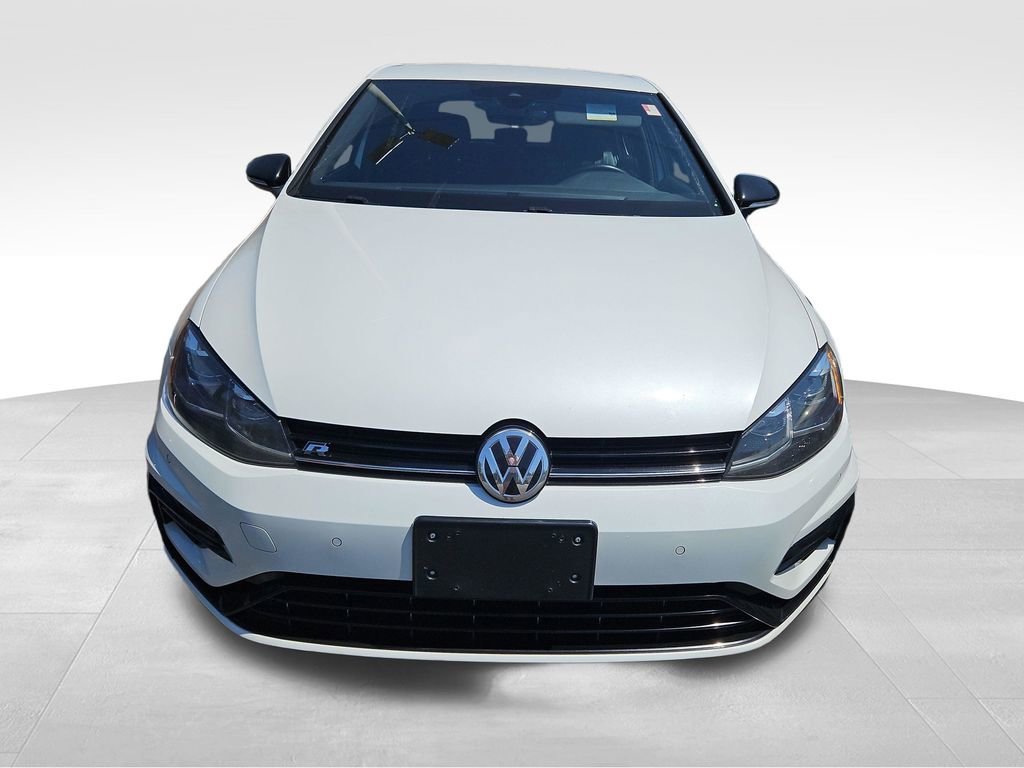 Used 2018 Volkswagen Golf R 4-Door image 2