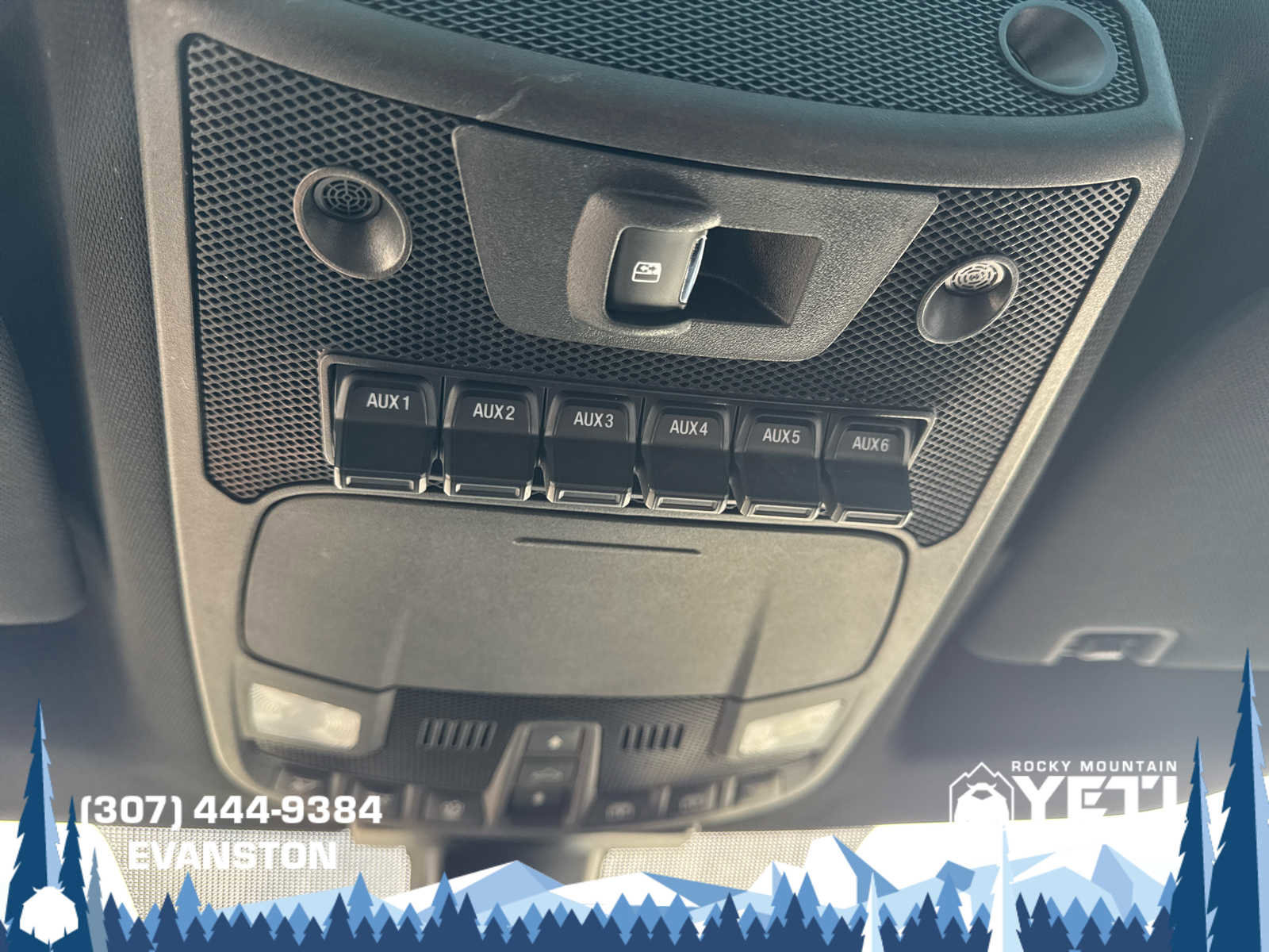 Used 2017 Ford F350 Platinum w/ Platinum Ultimate Package image 35