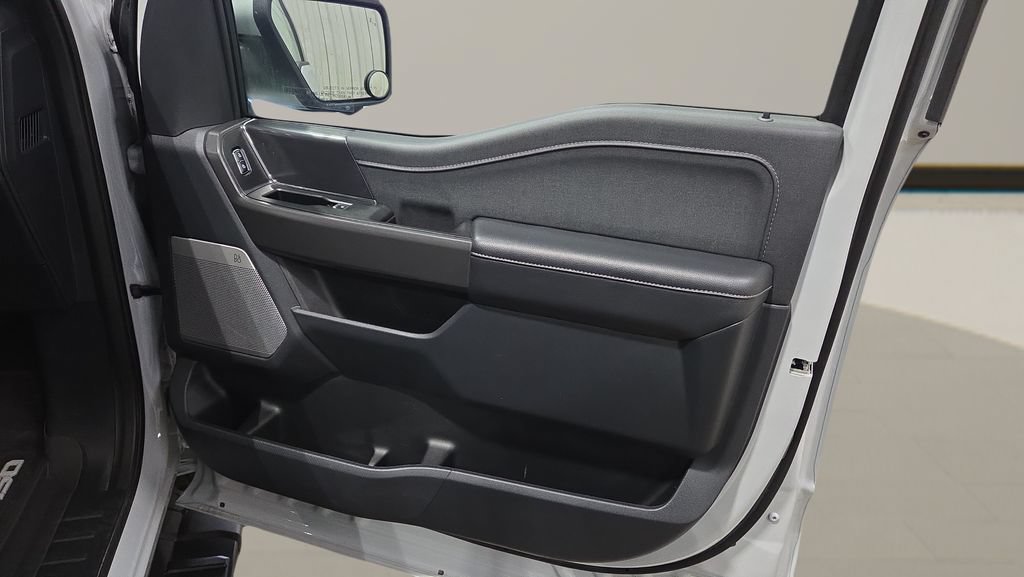 Used 2024 Ford F150 Lariat AWD/4WD image 26