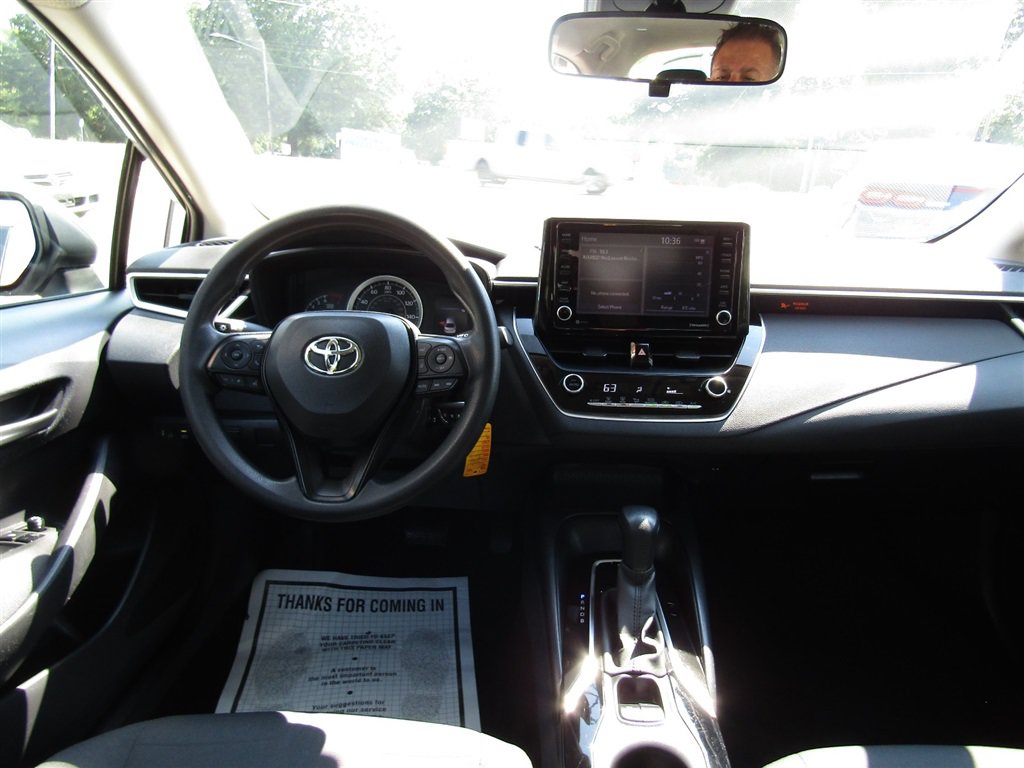 Used 2022 Toyota Corolla LE w/ Carpet Mat Package (TMS) FWD image 21