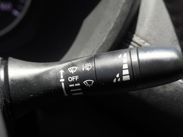 Used 2022 Nissan Sentra SV w/ Trunk Package FWD image 30