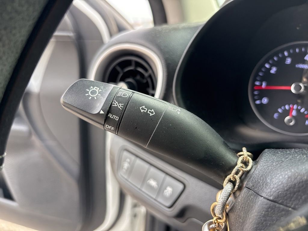 Used 2019 Kia Forte LXS FWD image 23