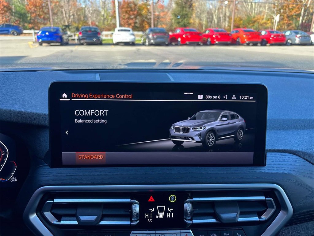 Used 2025 BMW X4 xDrive30i image 31