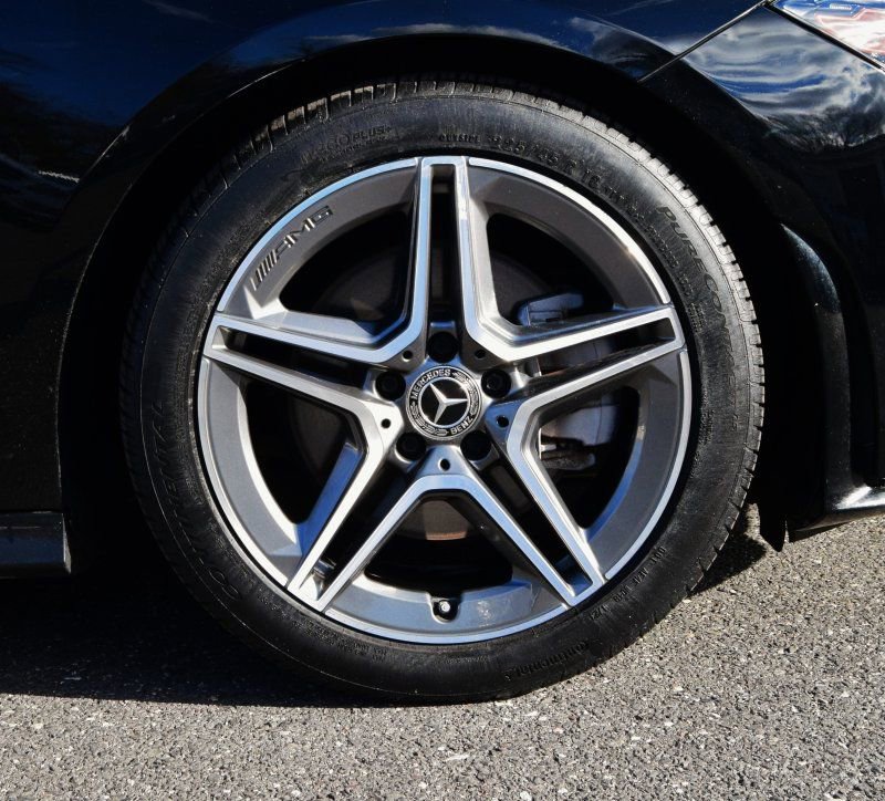 Used 2023 Mercedes-Benz CLA 250 4MATIC w/ AMG Line image 27