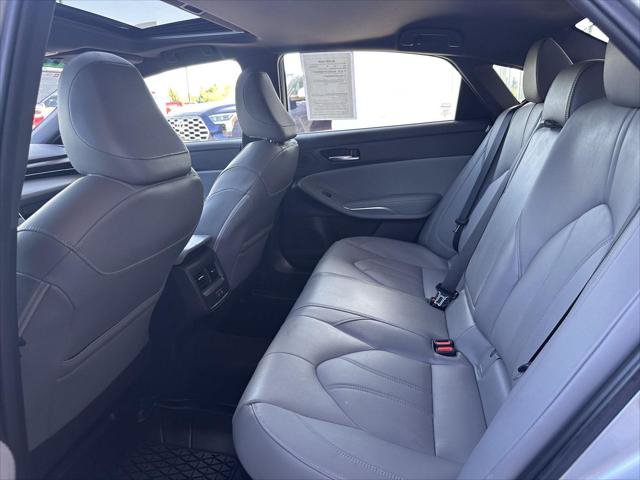 Certified 2019 Toyota Avalon XLE w/ Moonroof Package FWD image 10