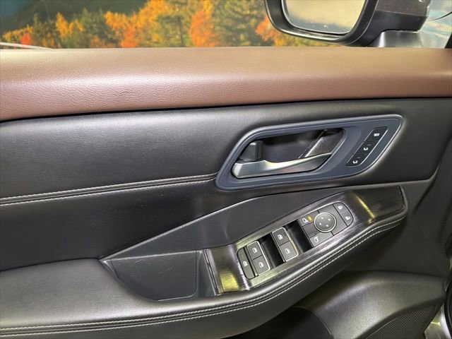 Used 2023 Nissan Rogue SL w/ SL Premium Package AWD/4WD image 26