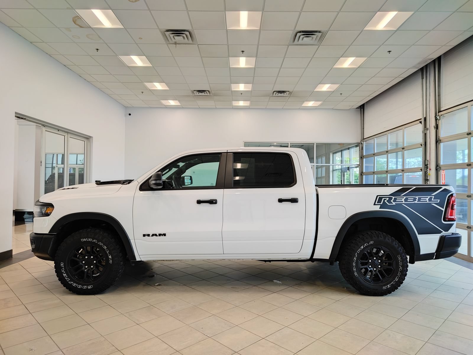 Used 2025 RAM 1500 Rebel w/ Rebel Level 1 Equipment Group AWD/4WD image 6
