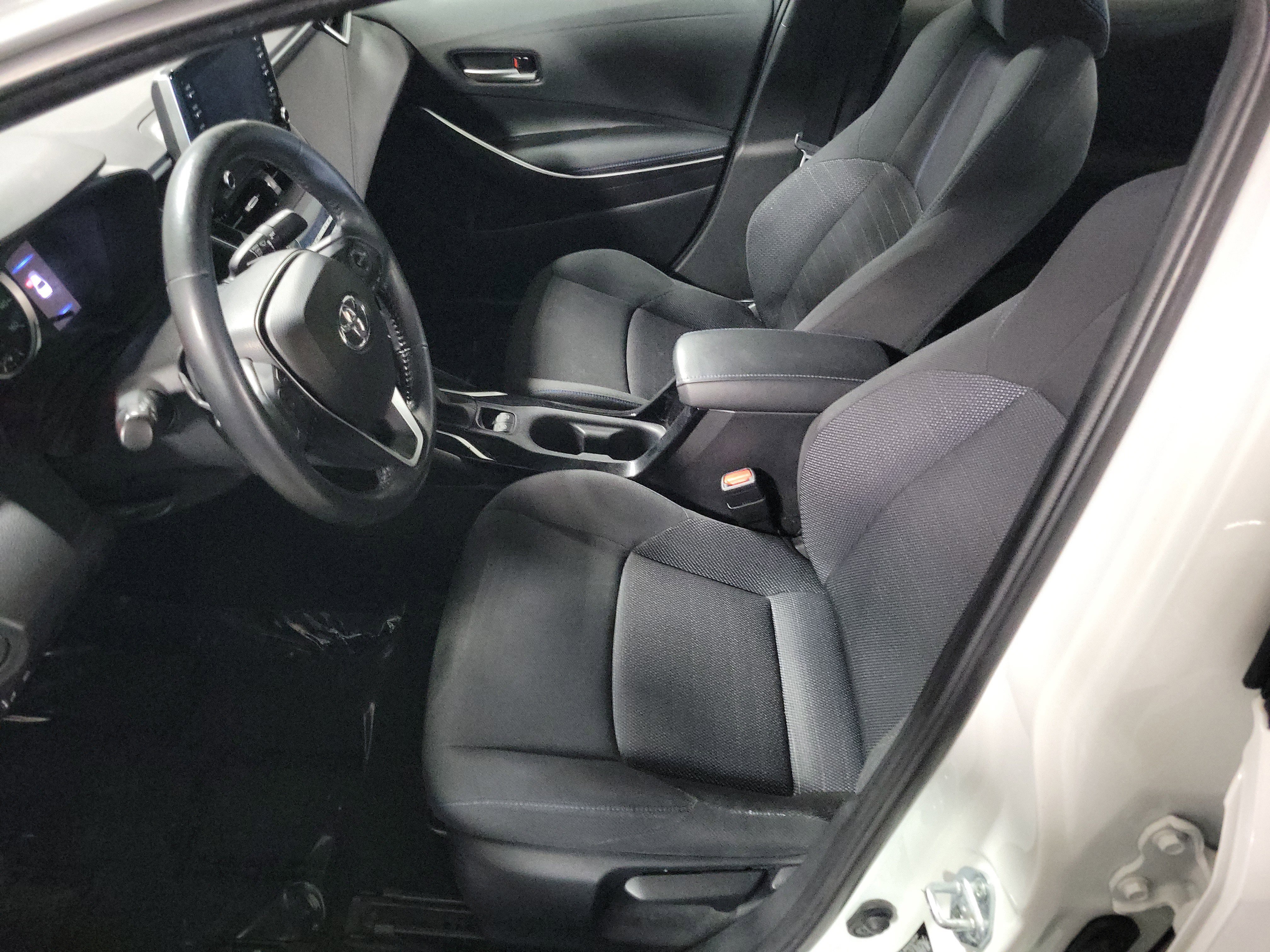Used 2021 Toyota Corolla SE w/ Carpet Mat Package (TMS) image 20