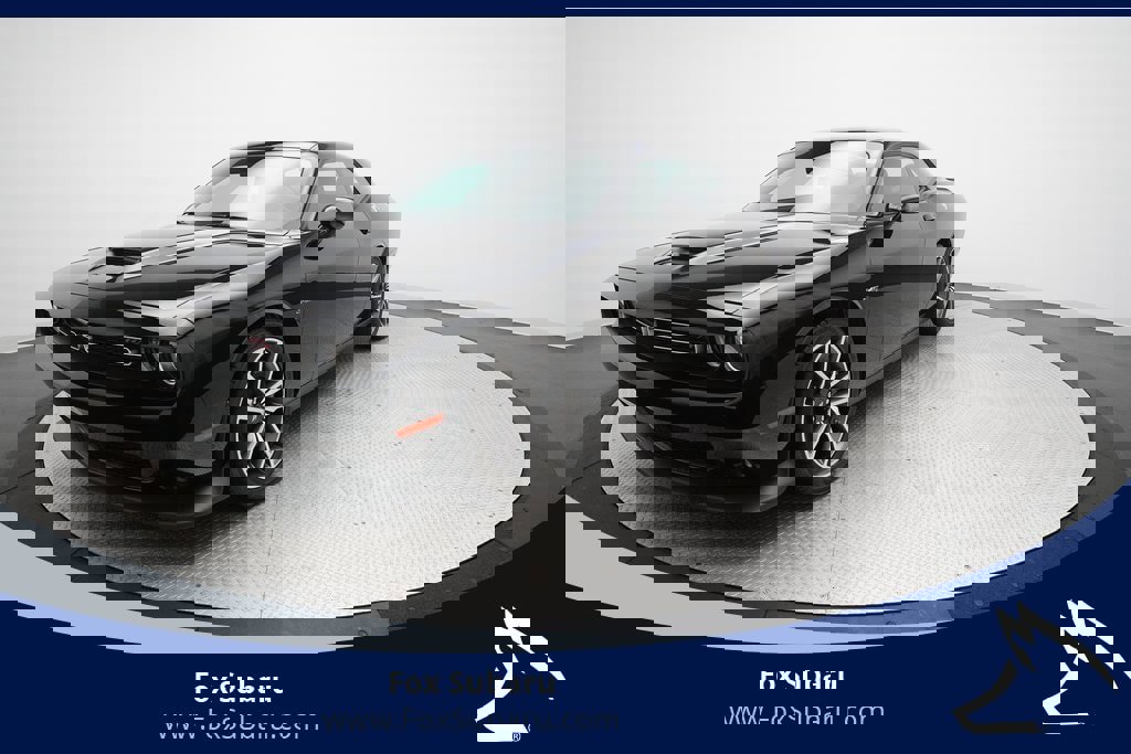 Used 2023 Dodge Challenger R/T w/ Plus Package image 1